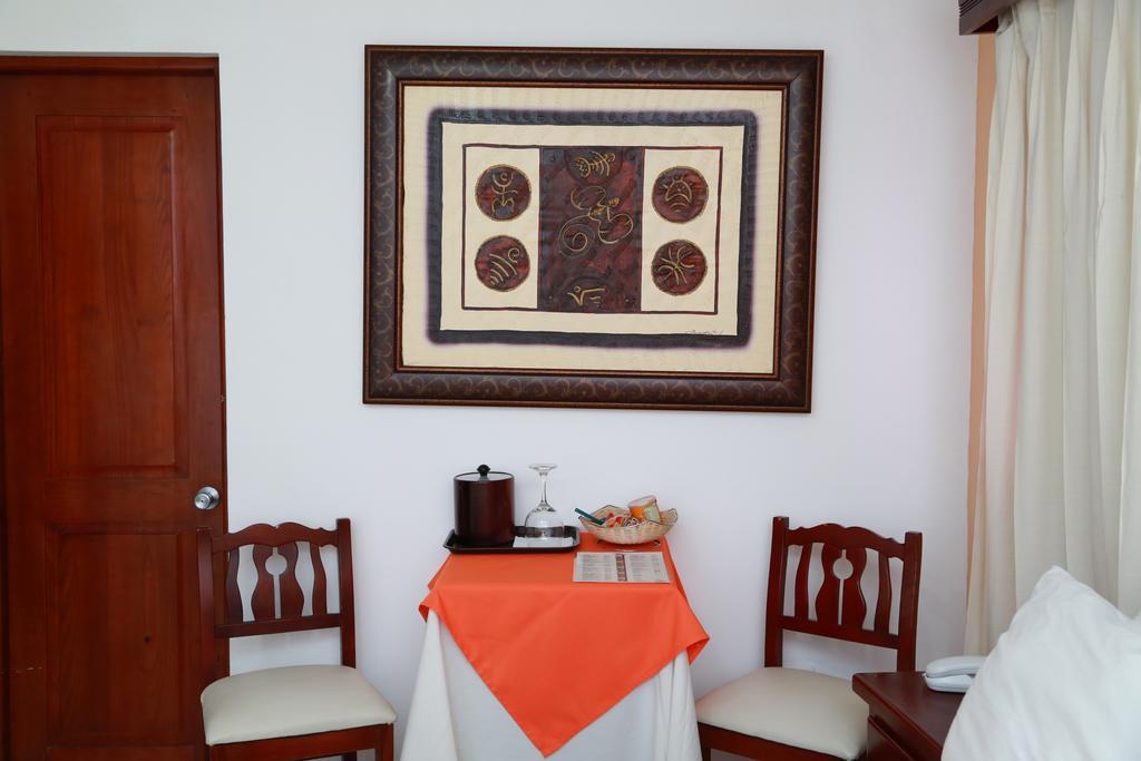 Hotel Los Jardines Santiago De Los Caballeros Dış mekan fotoğraf