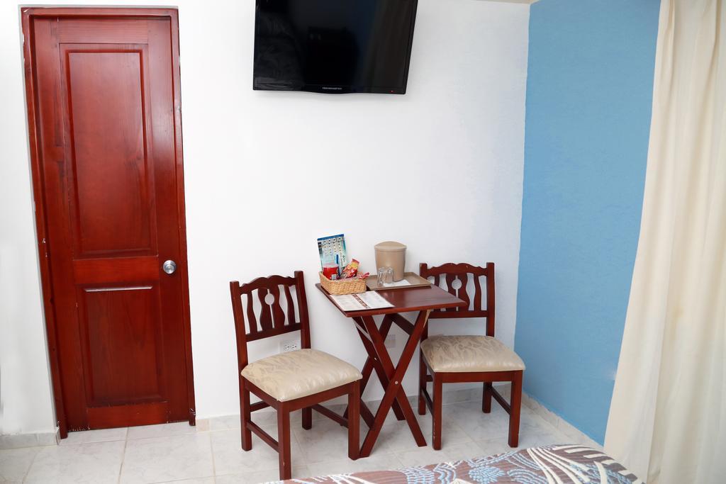 Hotel Los Jardines Santiago De Los Caballeros Dış mekan fotoğraf