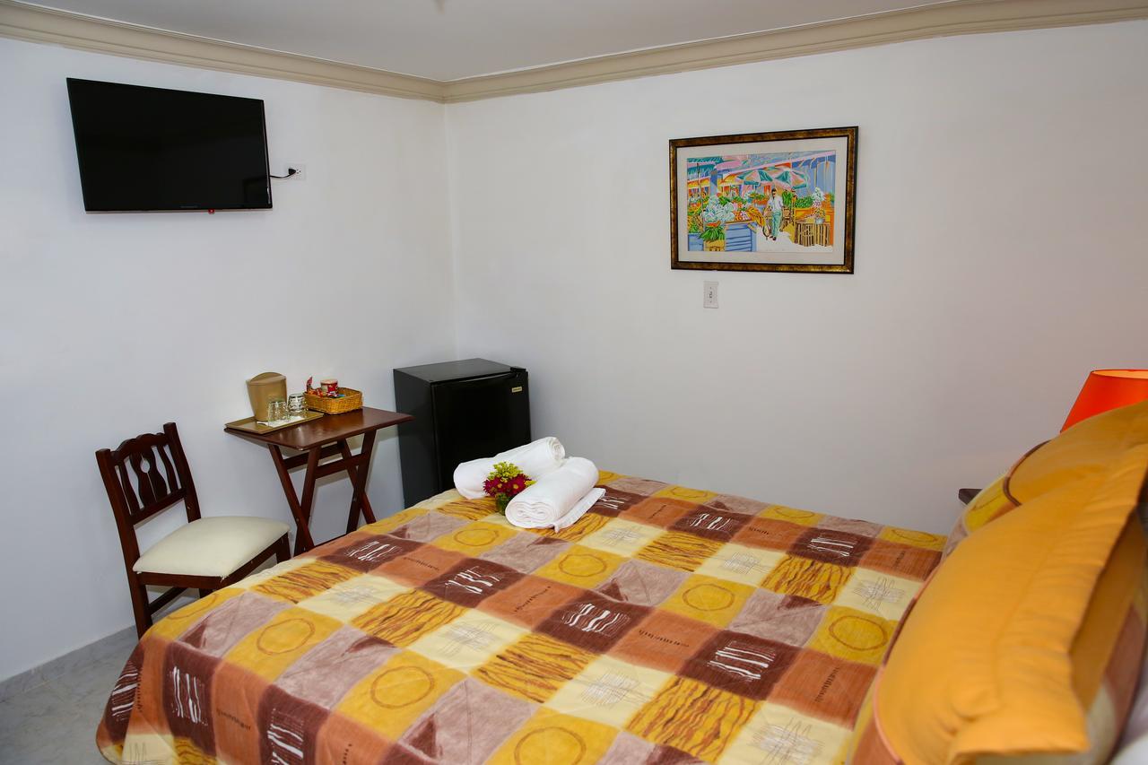 Hotel Los Jardines Santiago De Los Caballeros Dış mekan fotoğraf