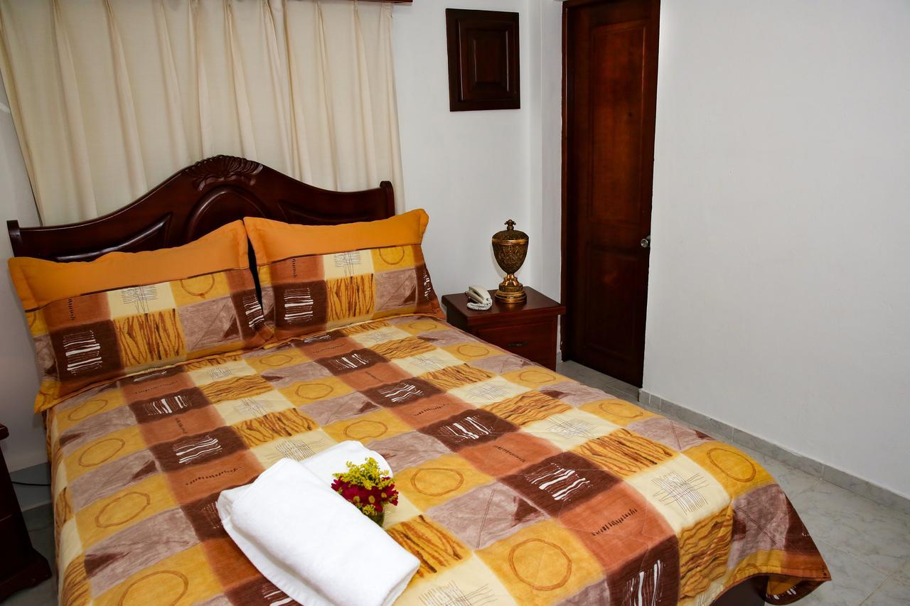 Hotel Los Jardines Santiago De Los Caballeros Dış mekan fotoğraf